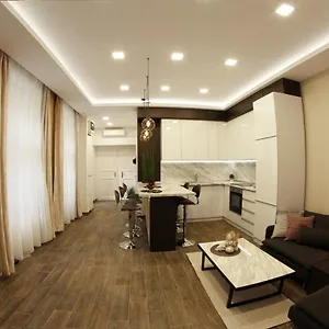 https://luxus-design-elisabeth-apartment-in-the-center.inbudapesthotels.com